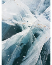 Load image into Gallery viewer, Cold Beauty #03