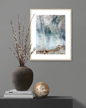 Load image into Gallery viewer, Cold Beauty #05